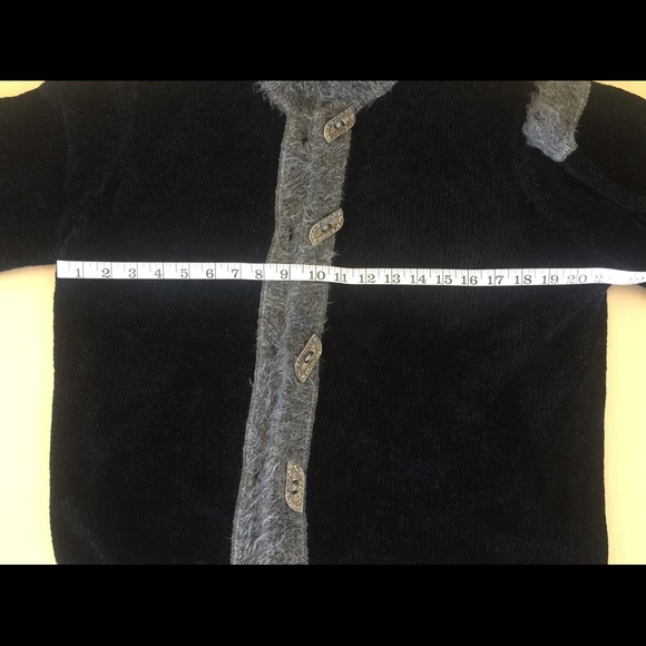 BellePointe chenille cardigan w/ super buttons Lg - Picture 4 of 7